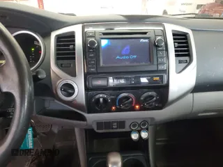2013 Toyota Tacoma with VIN 5TFMU4FNXDX013268, listed as a IAAI auction lot 42631333 with 298,790 mi miles and . Bid and sale history available at DreamBid. Image 5.