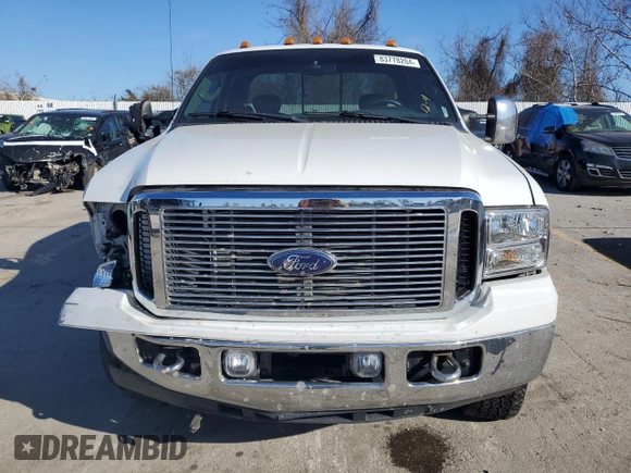 2007 Ford F-250 XL with VIN 1FTSX21P67EA04580, listed as a Copart auction lot 83778264 with 166,015 mi miles and Salvage Title. Bid and sale history available at DreamBid. Image 5.
