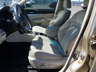 2010 Subaru Legacy Premium All-Weather Anniversary with VIN 4S3BMCC62A3234526, listed as a Copart auction lot 58933715 with 159,663 mi miles and Salvage title. Bid and sale history available at DreamBid. Image 7.