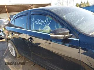 2013 Volkswagen Jetta SE z VIN 3VWDP7AJ4DM354519, wystawiony jako IAAI lot #42001917 z przebiegiem 130 851 mil mil oraz . Historia ofert i sprzedaży dostępna na DreamBid. Obrazek 13.