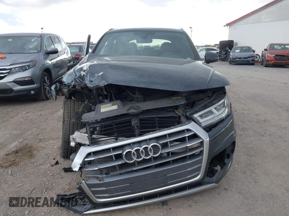 2018 Audi Q5 Premium Plus with VIN WA1BNAFY6J2107924, listed as a IAAI auction lot 41883285 with 110,000 mi miles. Bid and sale history available at carsss.com. Image 12.