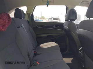 2016 Kia Sorento LX z VIN 5XYPGDA50GG112670, wystawiony jako IAAI lot #42170870 z przebiegiem 165 053 mil mil oraz . Historia ofert i sprzedaży dostępna na DreamBid. Obrazek 8.