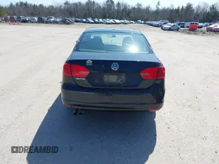 2012 Volkswagen Jetta S с VIN 3VW1K7AJ2CM336911, выставлен на аукционе IAAI как лот 41911605 с пробегом 138 398 миль миль и . История ставок и продаж доступна на DreamBid. Изображение 16.