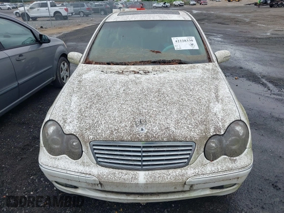 2004 Mercedes-Benz C 240 with VIN WDBRF81J54F470702, listed as a IAAI auction lot 42228330 with 169,875 mi miles and . Bid and sale history available at DreamBid. Image 6.