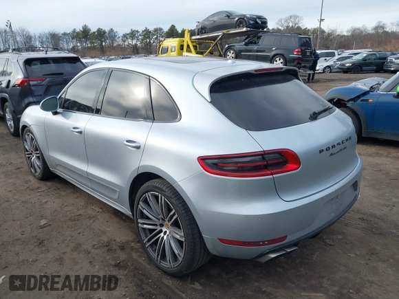 2015 Porsche Macan Turbo с VIN WP1AF2A57FLB96758, выставлен на аукционе IAAI как лот 41585014 с пробегом 129 886 миль миль и . История ставок и продаж доступна на DreamBid. Изображение 14.