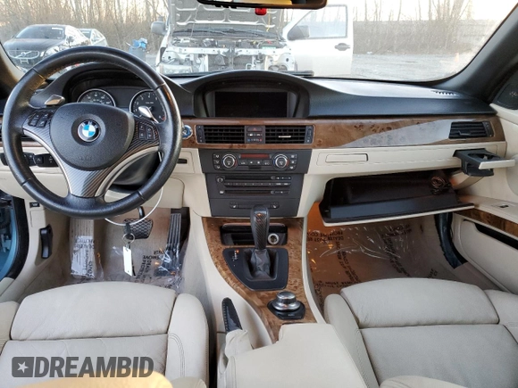 2008 BMW 3 Series 335i with VIN WBAWL73528PX51778, listed as a Copart auction lot 45417535 with 82,553 mi miles and Salvage Title. Bid and sale history available at carsss.com. Image 8.