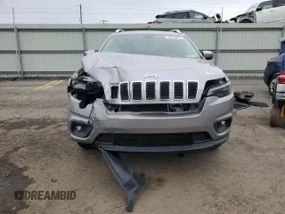 2019 Jeep Cherokee Latitude Plus with VIN 1C4PJMLX8KD447411, listed as a Copart auction lot 52670855 with 40,966 mi miles and Salvage Title. Bid and sale history available at carsss.com. Image 5.