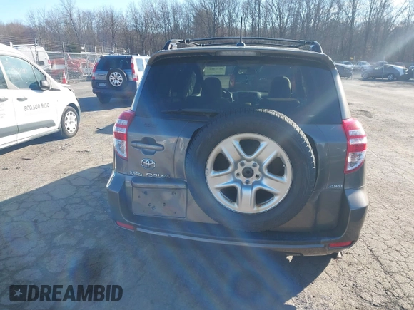 2010 Toyota RAV4 with VIN JTMBF4DV0A5031581, listed as a IAAI auction lot 41714611 with 186,814 mi miles. Bid and sale history available at carsss.com. Image 16.