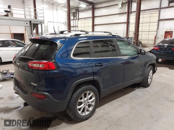 2018 Jeep Cherokee Latitude Plus with VIN 1C4PJMLB0JD612922, listed as a IAAI auction lot 42581594 with 137,793 mi miles and . Bid and sale history available at DreamBid. Image 4.
