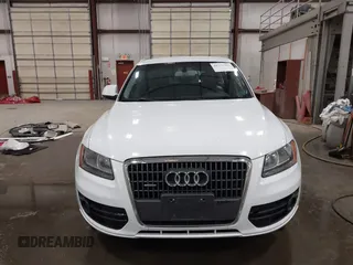 2011 Audi Q5 Premium z VIN WA1CFAFP7BA047054, wystawiony jako IAAI lot #41771362 z przebiegiem 155 066 mil mil oraz . Historia ofert i sprzedaży dostępna na DreamBid. Obrazek 13.