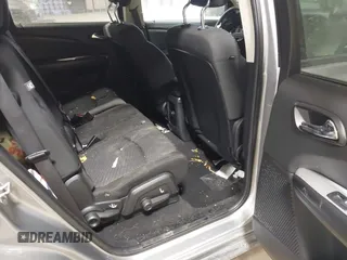 2016 Dodge Journey SXT with VIN 3C4PDCBG0GT198686, listed as a IAAI auction lot 41561007 with 85,289 mi miles. Bid and sale history available at carsss.com. Image 8.