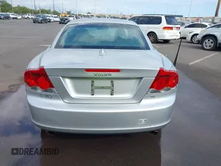 2008 Volvo C70 z VIN YV1MC67288J056674, wystawiony jako IAAI lot #41493211 z przebiegiem 18 158 mil mil oraz . Historia ofert i sprzedaży dostępna na DreamBid. Obrazek 16.