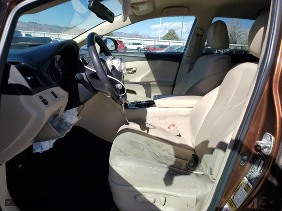 2010 Toyota Venza with VIN 4T3BA3BB9AU011632, listed as a Copart auction lot 47236495 with 139,471 mi miles and Salvage Title. Bid and sale history available at carsss.com. Image 7.