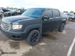 2013 Honda Ridgeline RTS with VIN 5FPYK1F46DB015386, listed as a IAAI auction lot 41928477 with 275,963 mi miles. Bid and sale history available at carsss.com. Image 17.