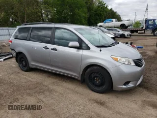 2011 Toyota Sienna z VIN 5TDZK3DC3BS016426, wystawiony jako Copart lot #57070075 z przebiegiem 270 749 mil mil oraz Szkoda całkowita • Salvage title. Historia ofert i sprzedaży dostępna na DreamBid. Obrazek 4.