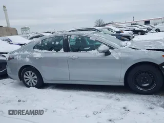 2022 Toyota Camry Hybrid LE with VIN 4T1C31AK2NU577196, listed as a IAAI auction lot 41168787 with 192,109 mi miles. Bid and sale history available at carsss.com. Image 12.