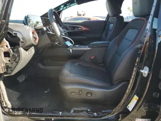 2025 Chevrolet Equinox EV RS z VIN 3GN7DSRP9SS136578, wystawiony jako Copart lot #51907495 z przebiegiem 1991 mil mil oraz Szkody całkowita. Historia ofert i sprzedaży dostępna na DreamBid. Obrazek 7.