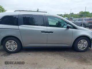 2016 Honda Odyssey LX с VIN 5FNRL5H25GB105730, выставлен на аукционе IAAI как лот 42275460 с пробегом 117 018 миль миль и . История ставок и продаж доступна на DreamBid. Изображение 14.
