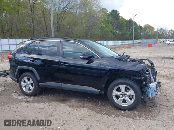 2019 Toyota RAV4 XLE with VIN 2T3W1RFV8KW001328, listed as a IAAI auction lot 41961320 with 100,678 mi miles and . Bid and sale history available at DreamBid. Image 14.
