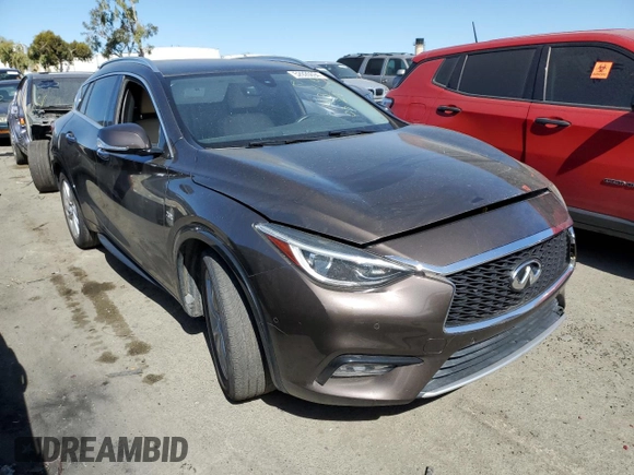 2018 Infiniti QX30 ESSENTIAL with VIN SJKCH5CP2JA045039, listed as a Copart auction lot 52926694 with 40,618 mi miles. Bid and sale history available at carsss.com. Image 4.