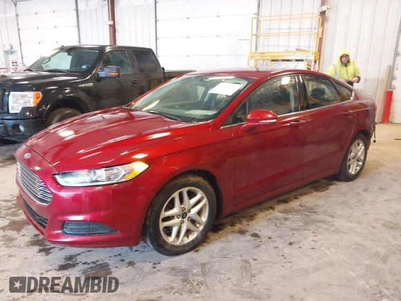 2015 Ford Fusion SE z VIN 1FA6P0H78F5120573, wystawiony jako IAAI lot #42201135 z przebiegiem 134 490 mil mil oraz . Historia ofert i sprzedaży dostępna na DreamBid. Obrazek 2.