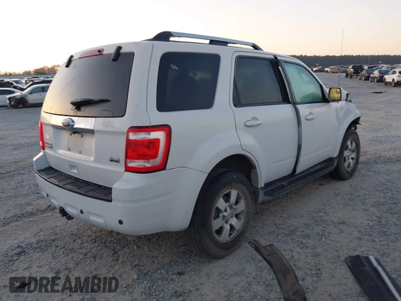 2010 Ford Escape Limited с VIN 1FMCU0EG5AKA43595, выставлен на аукционе IAAI как лот 40711908 с пробегом 196 267 миль миль и . История ставок и продаж доступна на DreamBid. Изображение 4.