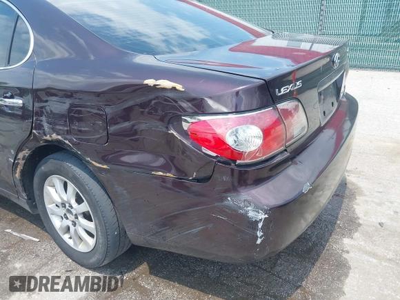 2002 Lexus ES 300 с VIN JTHBF30G425026580, выставлен на аукционе IAAI как лот 42370924 с пробегом 215 836 миль миль и . История ставок и продаж доступна на DreamBid. Изображение 19.