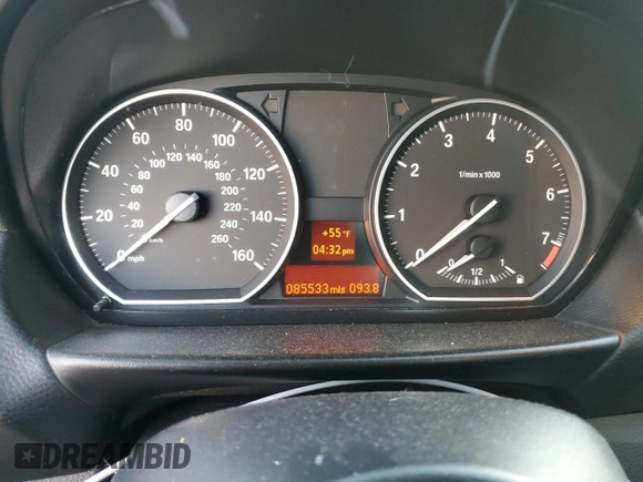2009 BMW 1 Series 128i with VIN WBAUP73589VK76310, listed as a Copart auction lot 89200345 with 85,533 mi miles and Salvage Title. Bid and sale history available at carsss.com. Image 9.