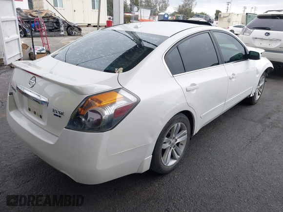 2010 Nissan Altima 3.5 SR with VIN 1N4BL2AP4AN558709, listed as a IAAI auction lot 41755581 with 175,006 mi miles. Bid and sale history available at carsss.com. Image 4.
