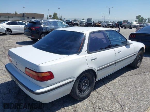 1993 Acura Integra z VIN JH4DB1650PS000677, wystawiony jako IAAI lot #42301738 z przebiegiem 148 492 mil mil oraz . Historia ofert i sprzedaży dostępna na DreamBid. Obrazek 4.