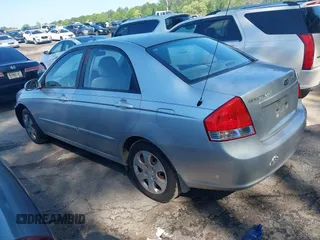 2009 Kia Spectra EX with VIN KNAFE221695647240, listed as a IAAI auction lot 41994191 with 237,101 mi miles. Bid and sale history available at carsss.com. Image 3.