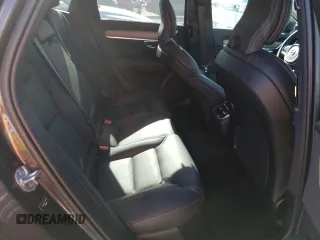 2023 Volvo V90 Ultimate z VIN YV4062NCXP1161289, wystawiony jako Copart lot #39721384 z przebiegiem 4467 mil mil oraz . Historia ofert i sprzedaży dostępna na DreamBid. Obrazek 11.