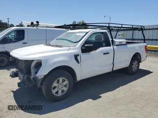 2022 Ford F-150 XL with VIN 1FTMF1CP3NKE38635, listed as a Copart auction lot 51531105 with 53,114 mi miles and Salvage title. Bid and sale history available at DreamBid. Image 1.