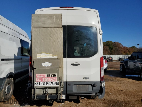 2015 Ford Transit Cargo with VIN 1FTNR2XG5FKA25581, listed as a Copart auction lot 81601544 with 174,628 mi miles and Clean Title. Bid and sale history available at DreamBid. Image 6.