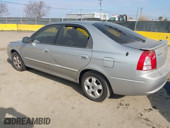 2003 Kia Spectra GS z VIN KNAFB161535095413, wystawiony jako IAAI lot #41478418 z przebiegiem 141 441 mil mil oraz . Historia ofert i sprzedaży dostępna na DreamBid. Obrazek 3.