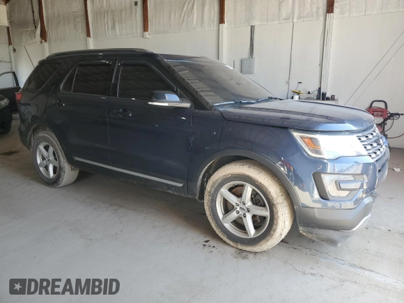 2016 Ford Explorer XLT with VIN 1FM5K8DHXGGB60687, listed as a Copart auction lot 46082305 with 124,721 mi miles and Salvage Title. Bid and sale history available at carsss.com. Image 4.