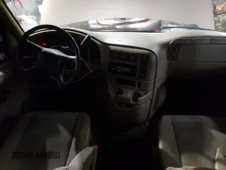 2003 Chevrolet Astro z VIN 1GNEL19X93B144732, wystawiony jako Copart lot #88990585 z przebiegiem 282 328 mil mil oraz Szkoda całkowita • Salvage title. Historia ofert i sprzedaży dostępna na DreamBid. Obrazek 8.