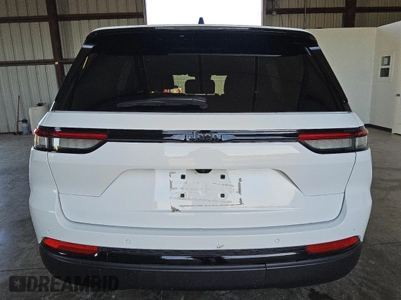 2024 Jeep Grand Cherokee Altitude with VIN 1C4RJGAG9R8546562, listed as a Copart auction lot 79748194 with 15,411 mi miles and Clean title. Bid and sale history available at DreamBid. Image 6.