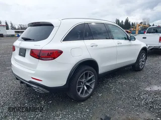 2022 Mercedes-Benz GLC 300 z VIN W1N0G8EB7NG102309, wystawiony jako IAAI lot #41778212 z przebiegiem 21 032 mil mil oraz . Historia ofert i sprzedaży dostępna na DreamBid. Obrazek 4.