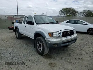 2001 Toyota Tacoma PreRunner with VIN 5TESM92N61Z838478, listed as a Copart auction lot 53168835 with 370,184 mi miles and Salvage title. Bid and sale history available at DreamBid. Image 11.