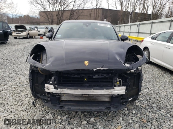 2022 Porsche Macan with VIN WP1AA2A51NLB00488, listed as a Copart auction lot 48550365 with 37,110 mi miles and Salvage Title. Bid and sale history available at carsss.com. Image 5.