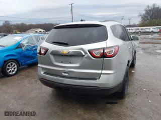 2017 Chevrolet Traverse LS with VIN 1GNKRFED4HJ220302, listed as a IAAI auction lot 41721801 with 114,984 mi miles. Bid and sale history available at carsss.com. Image 4.