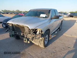 2017 Ram 1500 SLT z VIN 1C6RR6GG3HS730155, wystawiony jako IAAI lot #41929530 z przebiegiem 180 690 mil mil oraz . Historia ofert i sprzedaży dostępna na DreamBid. Obrazek 19.