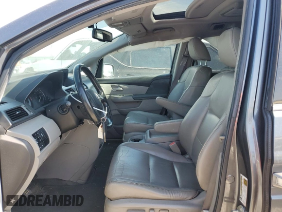 2012 Honda Odyssey Touring с VIN 5FNRL5H95CB120347, выставлен на аукционе Copart как лот 59111775 с пробегом 208 419 миль миль и Списание • Salvage title. История ставок и продаж доступна на DreamBid. Изображение 7.