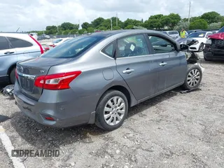 2017 Nissan Sentra SR с VIN 3N1AB7AP3HL638490, выставлен на аукционе IAAI как лот 42010523 с пробегом Не указан миль и . История ставок и продаж доступна на DreamBid. Изображение 4.