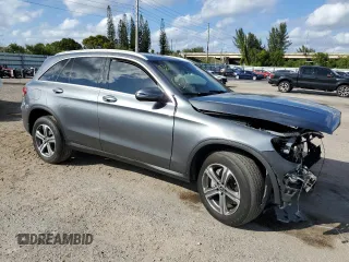 2018 Mercedes-Benz GLC with VIN WDC0G4JB2JV057513, listed as a Copart auction lot 71833722 with 42,998 mi miles. Bid and sale history available at carsss.com. Image 4.