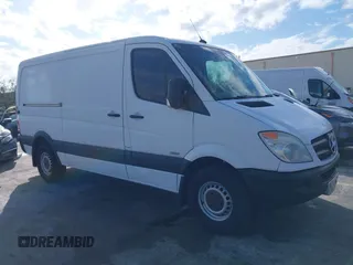 2013 Mercedes-Benz Sprinter Cargo with VIN WD3PE7CC3D5751000, listed as a IAAI auction lot 41668669 with 97,282 mi miles. Bid and sale history available at carsss.com. Image 1.