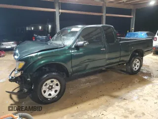 2000 Toyota Tacoma PreRunner with VIN 4TASM92N6YZ657141, listed as a Copart auction lot 43435185 with 103,933 mi miles and Salvage title. Bid and sale history available at DreamBid. Image 1.