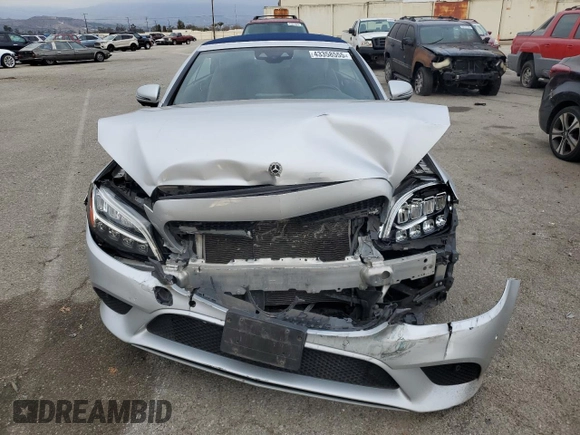 2019 Mercedes-Benz C 300 with VIN WDDWK8DB7KF927498, listed as a Copart auction lot 43358555 with 62,921 mi miles and Salvage Title. Bid and sale history available at carsss.com. Image 5.