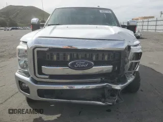 2016 Ford F-250 Lariat z VIN 1FT7W2BT7GEB96211, wystawiony jako Copart lot #46957185 z przebiegiem 73 915 mil mil oraz Szkoda całkowita • Salvage title. Historia ofert i sprzedaży dostępna na DreamBid. Obrazek 5.